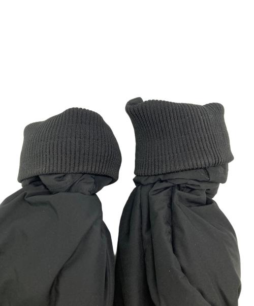 LACOSTE（ラコステ）LACOSTE (ラコステ) バックステッチダウンジャケット ブラック サイズ:SIZE 38の古着・服飾アイテム