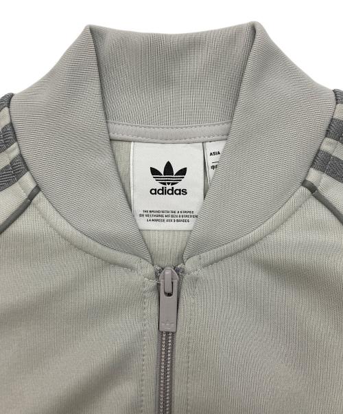 adidas（アディダス）adidas (アディダス) クラシックス SSTトラックジャケット グレー サイズ:SIZE L 未使用品の古着・服飾アイテム