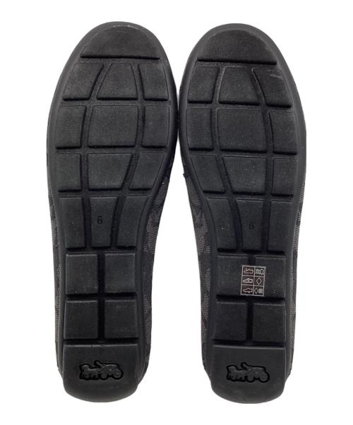 COACH（コーチ）COACH (コーチ) モイラ ローファー シグネチャー ブラック サイズ:SIZE 6Cの古着・服飾アイテム