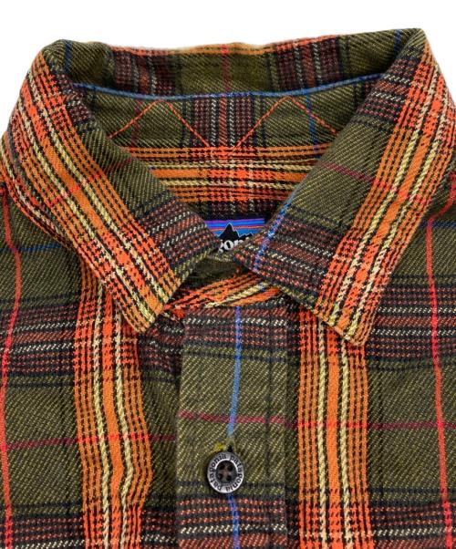 Patagonia（パタゴニア）Patagonia (パタゴニア) ロングスリーブ・アイアン・リッジ・シャツ カーキ×オレンジ サイズ:Sの古着・服飾アイテム