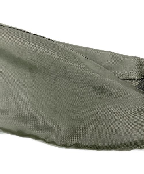 US ARMY（ユーエスアーミー）US ARMY (ユーエスアーミー) CWU-36/P フライトジャケット カーキ サイズ:SIZE　Mの古着・服飾アイテム