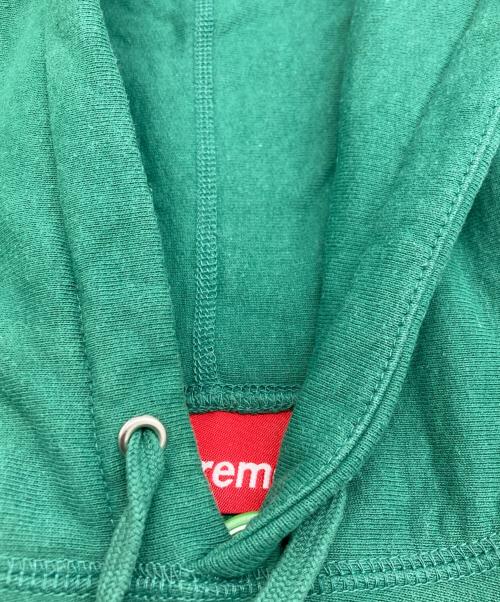 SUPREME（シュプリーム）SUPREME (シュプリーム) KAWS Chalk Logo Hooded Sweatshirt グリーン サイズ:SIZE Mの古着・服飾アイテム