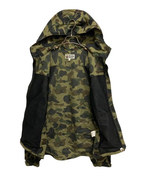 A BATHING APE（ア ベイシング エイプ）A BATHING APE (ア ベイシング エイプ) カモフラマウンテンパーカー グリーン サイズ:SIZE XLの古着・服飾アイテム