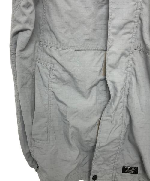 LEVI'S（リーバイス）LEVI'S (リーバイス) ALL DUTY  ジップアップジャケット グレー サイズ:SIZE　Lの古着・服飾アイテム