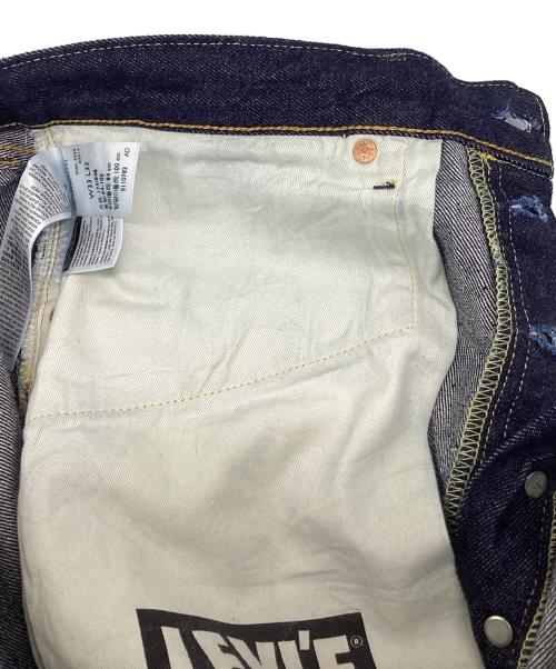 LEVI'S VINTAGE CLOTHING（リーバイス ビンテージ クロージング）LEVI'S VINTAGE CLOTHING (リーバイス ビンテージ クロージング) 501XX 1955 インディゴ サイズ:36×32の古着・服飾アイテム
