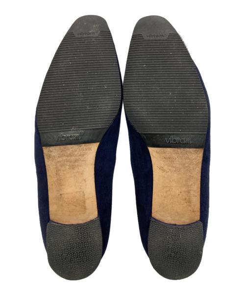 Manolo Blahnik（マノロブラニク）Manolo Blahnik (マノロブラニク) スエードフラットパンプス ネイビー サイズ:SIZE　38の古着・服飾アイテム