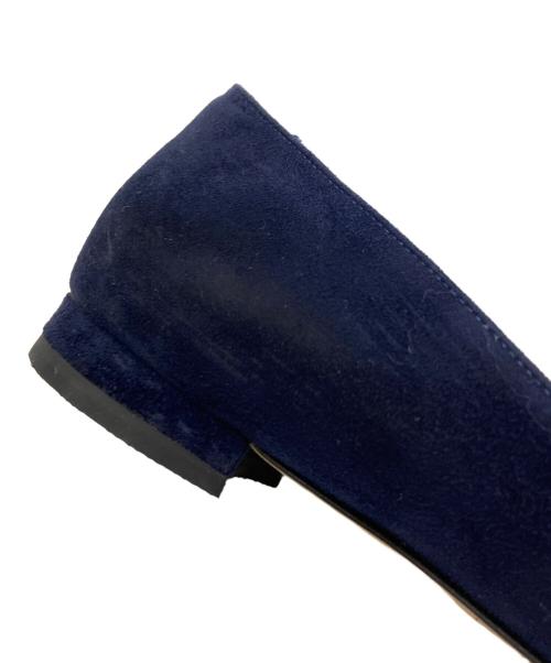 Manolo Blahnik（マノロブラニク）Manolo Blahnik (マノロブラニク) スエードフラットパンプス ネイビー サイズ:SIZE　38の古着・服飾アイテム