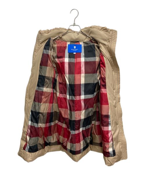 BLUE LABEL CRESTBRIDGE（ブルーレーベルクレストブリッジ）BLUE LABEL CRESTBRIDGE (ブルーレーベルクレストブリッジ) ダウンコート ベージュ サイズ:SIZE38の古着・服飾アイテム