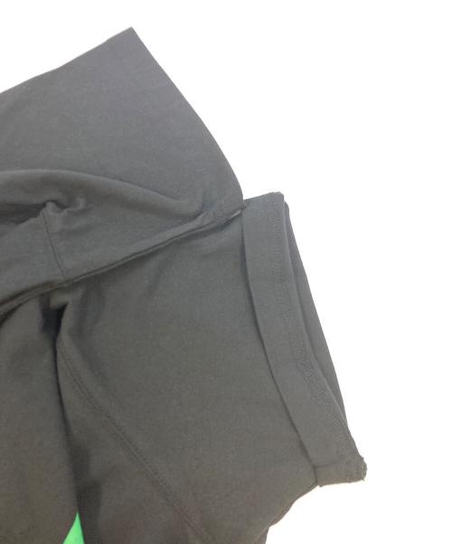 BlackEyePatch（ブラックアイパッチ）BlackEyePatch (ブラックアイパッチ) Concrete Green Tシャツ ブラック サイズ:SIZE L 未使用品の古着・服飾アイテム