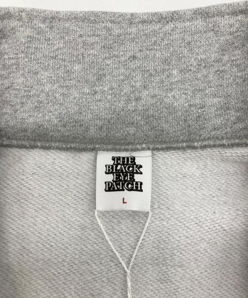 BlackEyePatch（ブラックアイパッチ）BlackEyePatch (ブラックアイパッチ) BUSINESS SIZE HALF ZIP SWEAT グレー サイズ:SIZE L 未使用品の古着・服飾アイテム
