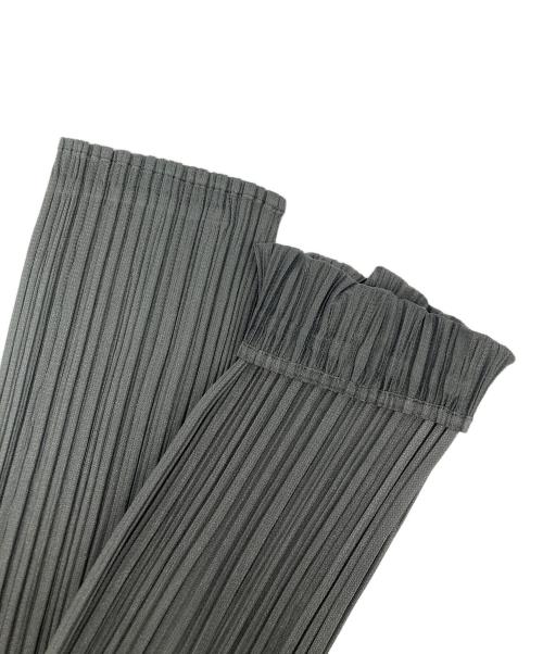 PLEATS PLEASE（プリーツプリーズ）PLEATS PLEASE (プリーツプリーズ) プリーツカットソー グレー サイズ:SIZE3の古着・服飾アイテム