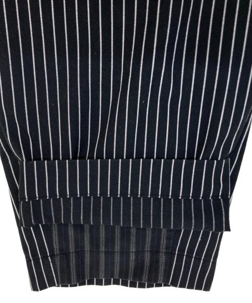 BLACK COMME des GARCONS（ブラックコムデギャルソン）BLACK COMME des GARCONS (ブラックコムデギャルソン) ドッキングデザインストライプパンツ ブラック サイズ:SIZE Mの古着・服飾アイテム