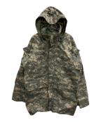 US ARMYユーエスアーミー）の古着「ECWCS UNIVERSAL CAMO GORE-TEX®PARKA」｜カーキ