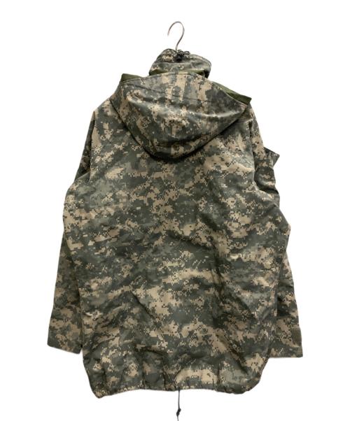 US ARMY（ユーエスアーミー）US ARMY (ユーエスアーミー) ECWCS UNIVERSAL CAMO GORE-TEX®PARKA カーキ サイズ:SIZE SMALL-REGULERの古着・服飾アイテム