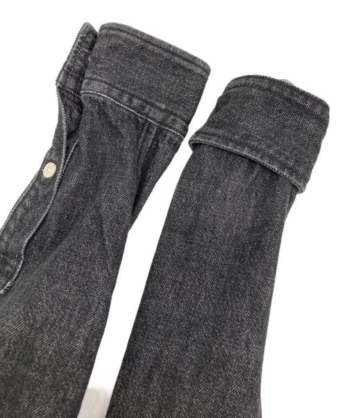 SIMPLY COMPLICATED（シンプリーコンプリケイティド）SIMPLY COMPLICATED (シンプリーコンプリケイティド) BF DENIM SHIRT BLACK ブラック サイズ:SIZE2の古着・服飾アイテム