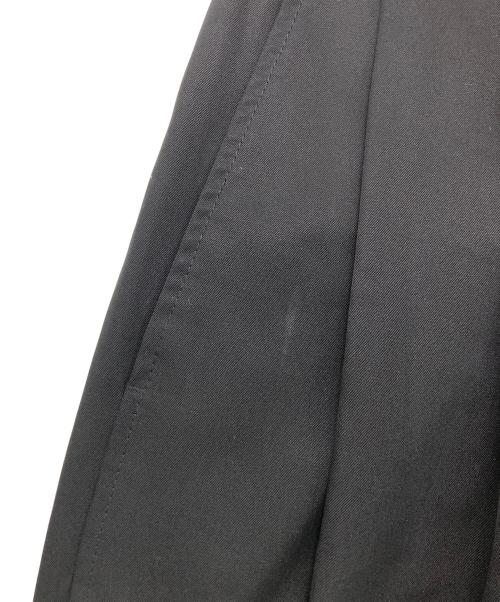 JUUN.J（ジュン・ジー）JUUN.J (ジュン・ジー) タックテーパードパンツ ブラック サイズ:SIZE44の古着・服飾アイテム