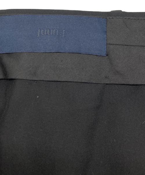 JUUN.J（ジュン・ジー）JUUN.J (ジュン・ジー) タックテーパードパンツ ブラック サイズ:SIZE44の古着・服飾アイテム