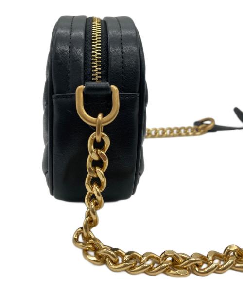 TORY BURCH（トリーバーチ）TORY BURCH (トリーバーチ) KIRA CHEVRON SMALL CAMERA BAG ブラックの古着・服飾アイテム