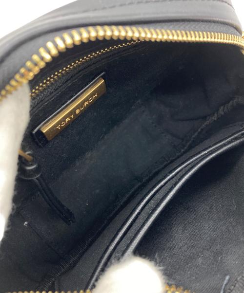 TORY BURCH（トリーバーチ）TORY BURCH (トリーバーチ) KIRA CHEVRON SMALL CAMERA BAG ブラックの古着・服飾アイテム
