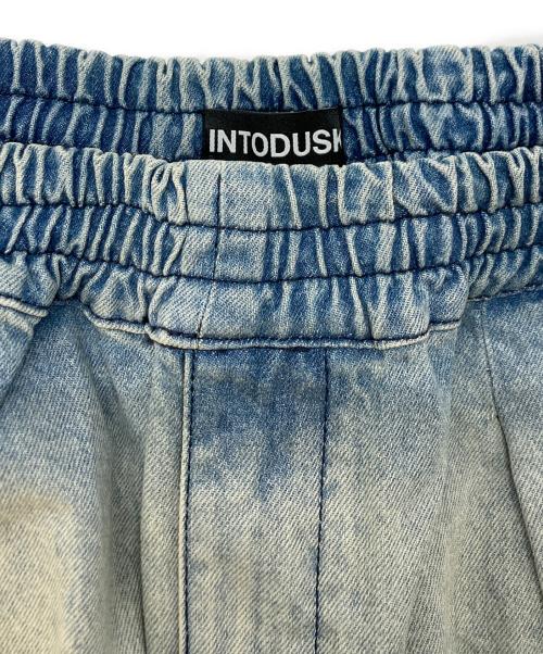 INTODUSK（イントゥダスク）INTODUSK (イントゥダスク) デニムパンツ インディゴ サイズ:SIZE Sの古着・服飾アイテム