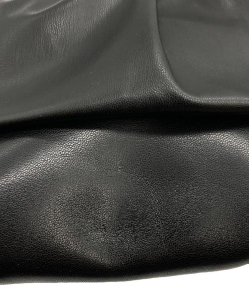 Akio Aoki（アキコ アオキ）Akio Aoki (アキコ アオキ) Hard worker bag classic black ブラック サイズ:実寸サイズをご参照下さい。の古着・服飾アイテム