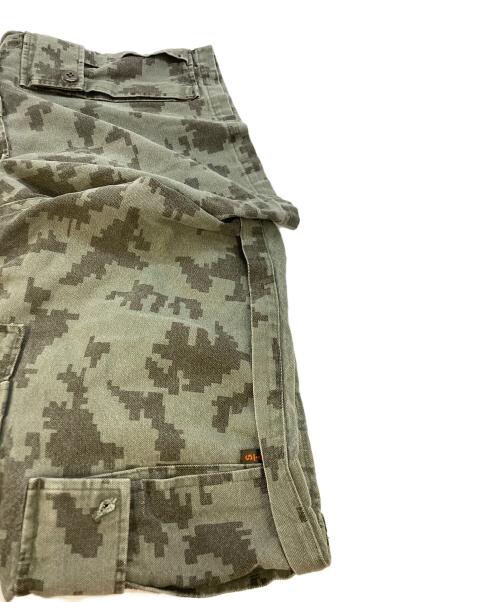 stussy（ステューシー）stussy (ステューシー) ハーフカーゴパンツ カーキ サイズ:SIZE31の古着・服飾アイテム