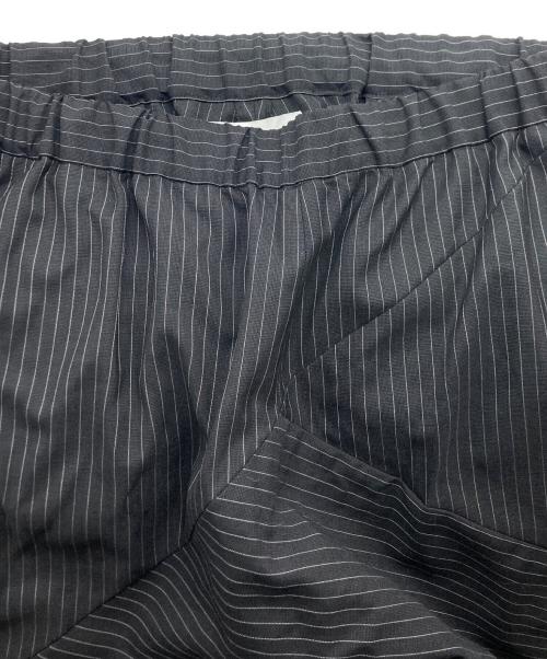 FACETASM（ファセッタズム）FACETASM (ファセッタズム) アシンメトリー ショートパンツ グレー サイズ:SIZE 00の古着・服飾アイテム