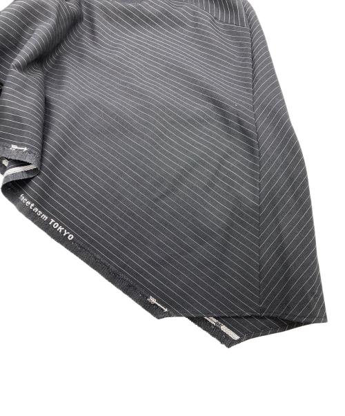 FACETASM（ファセッタズム）FACETASM (ファセッタズム) アシンメトリー ショートパンツ グレー サイズ:SIZE 00の古着・服飾アイテム