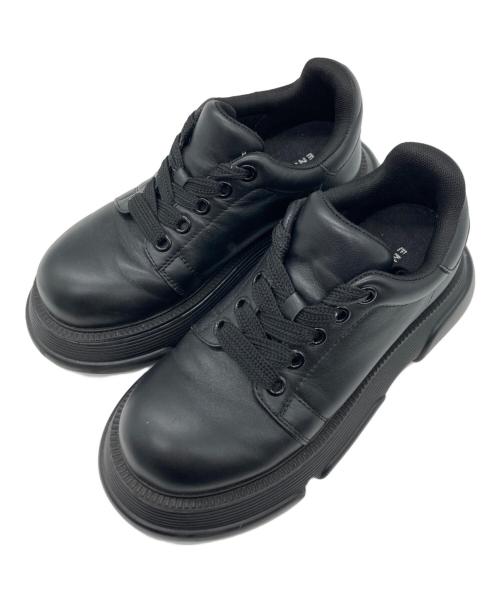 ENFOLD（エンフォルド）ENFOLD (エンフォルド) チューブソールスニーカー ブラック サイズ:SIZE 37の古着・服飾アイテム