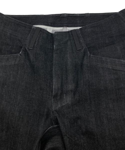 ARC'TERYX VEILANCE（アークテリクスヴェイランス）ARC'TERYX VEILANCE (アークテリクスヴェイランス) CAMBRE PANTS ストレッチ デニム インディゴ サイズ:SIZE W29の古着・服飾アイテム