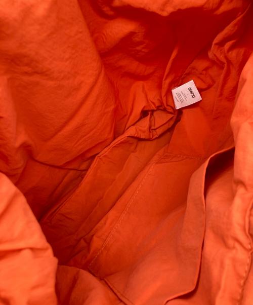 olend（オレンド）OLEND (オレンド) Ona Soft Bag オレンジの古着・服飾アイテム