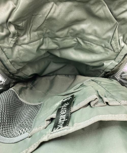 SUPREME（シュプリーム）Supreme (シュプリーム) BACKPACK  OLIVE オリーブの古着・服飾アイテム