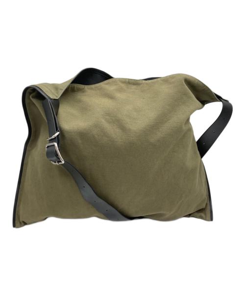 JIL SANDER（ジルサンダー）JIL SANDER (ジルサンダー) BELT HOBO キャンバス ショルダーバッグ ブラック×カーキの古着・服飾アイテム