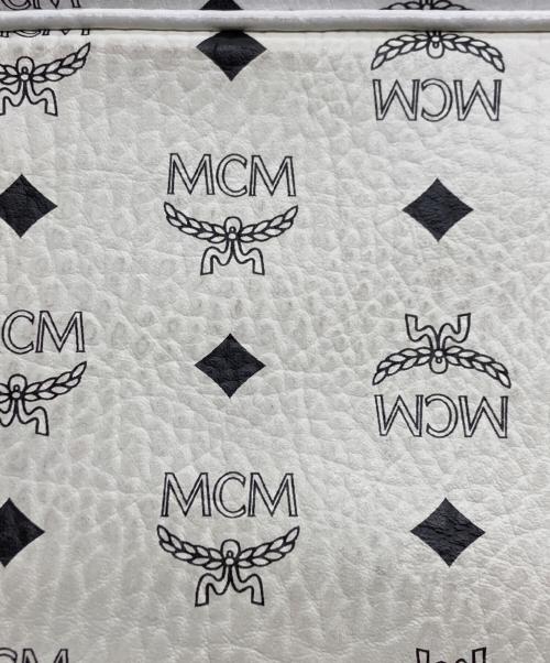 MCM（エムシーエム）MCM (エムシーエム) サイドスタッズヴィセトスバックパック ホワイト サイズ:実寸サイズをご参照下さい。の古着・服飾アイテム