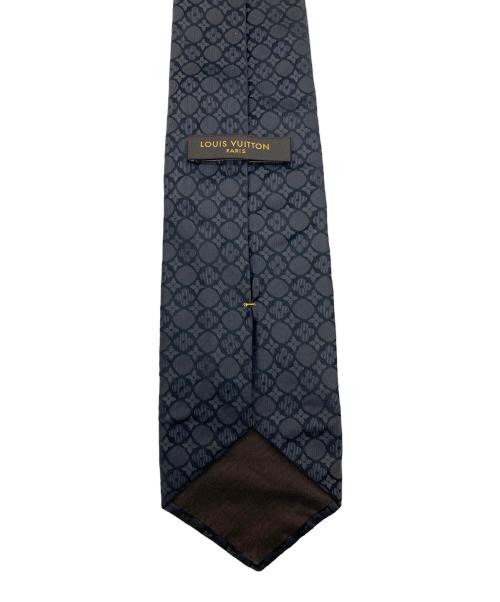LOUIS VUITTON（ルイ ヴィトン）LOUIS VUITTON (ルイ ヴィトン) シルクネクタイ ブラック サイズ:実寸サイズをご参照下さい。の古着・服飾アイテム