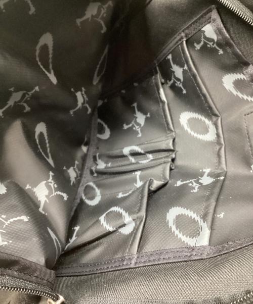 OAKLEY（オークリー）OAKLEY (オークリー) 00‘Sメッセンジャーバッグ ブラックの古着・服飾アイテム