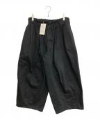 is-nessイズネス）の古着「BALLOON EZ PANTS/バルーンイージーパンツ」｜ブラック