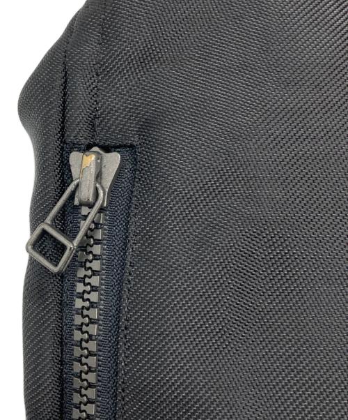 ISSEY MIYAKE MEN（イッセイミヤケメン）ISSEY MIYAKE MEN (イッセイミヤケメン) フロントジップジャケット ブラック サイズ:SIZE Lの古着・服飾アイテム