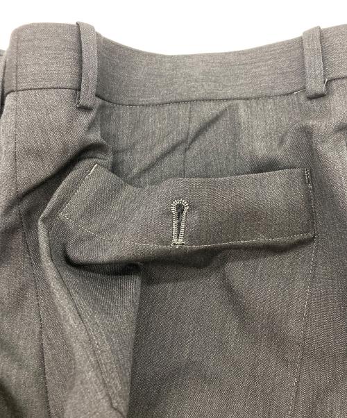 AURALEE（オーラリー）AURALEE (オーラリー) WOOL SILK TROPICAL SLACKS グレー サイズ:SIZE5の古着・服飾アイテム