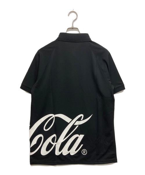 F.C.R.B.（エフシーレアルブリストル）F.C.R.B. (エフシーレアルブリストル) Coca Cola (コカコーラ) ポロシャツ ブラック サイズ:SIZE M 未使用品の古着・服飾アイテム