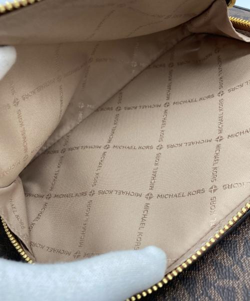 MICHAEL KORS（マイケル・コース）MICHAEL KORS (マイケル・コース) モノグラム バックパック ブラウン サイズ:実寸サイズをご参照下さい。の古着・服飾アイテム