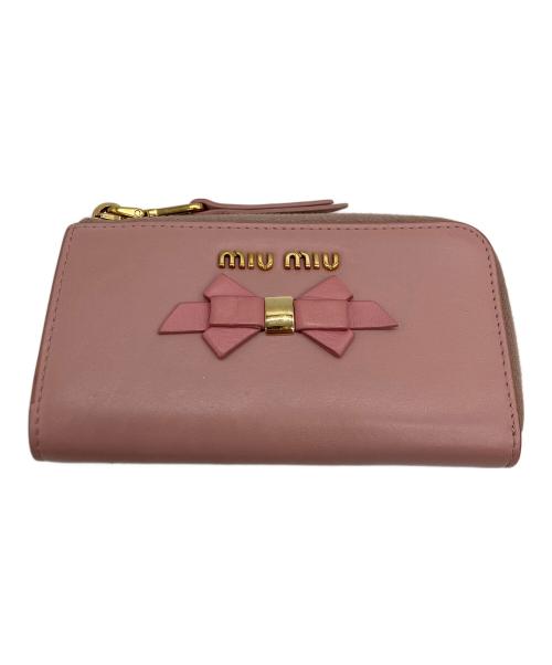 MIU MIU（ミュウミュウ）MIU MIU (ミュウミュウ) リボンモチーフコインケース ピンク サイズ:実寸サイズをご参照下さい。の古着・服飾アイテム