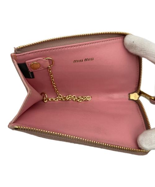 MIU MIU（ミュウミュウ）MIU MIU (ミュウミュウ) リボンモチーフコインケース ピンク サイズ:実寸サイズをご参照下さい。の古着・服飾アイテム