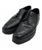 PRADAプラダ）の古着「メダリオン ウィングチップ レザー ダービーシューズ」｜ブラック