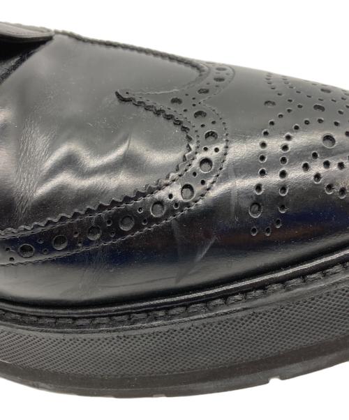 PRADA（プラダ）PRADA (プラダ) メダリオン ウィングチップ レザー ダービーシューズ ブラック サイズ:7の古着・服飾アイテム