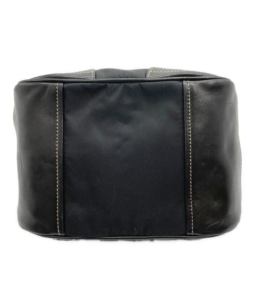 PRADA（プラダ）PRADA (プラダ) レザーナイロンコンビスタッズタッセルハンドバッグ ブラックの古着・服飾アイテム