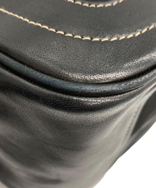 PRADA（プラダ）PRADA (プラダ) レザーナイロンコンビスタッズタッセルハンドバッグ ブラックの古着・服飾アイテム