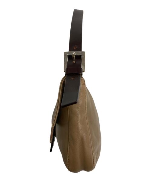 FENDI（フェンディ）FENDI (フェンディ) オールレザーワンショルダーバッグ ブラウン サイズ:実寸サイズをご参照下さい。の古着・服飾アイテム