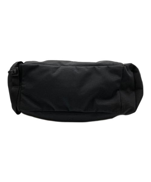 TERG by Helinox（ターグ バイ ヘリノックス）TERG by Helinox (ターグ バイ ヘリノックス) HOBO BAG SMALL ブラック サイズ:実寸サイズをご参照下さい。の古着・服飾アイテム