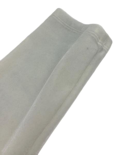 Lily Brown（リリーブラウン）Lily Brown (リリーブラウン) ベロアペプラムフリルトップス ホワイト サイズ:SIZE Freeの古着・服飾アイテム